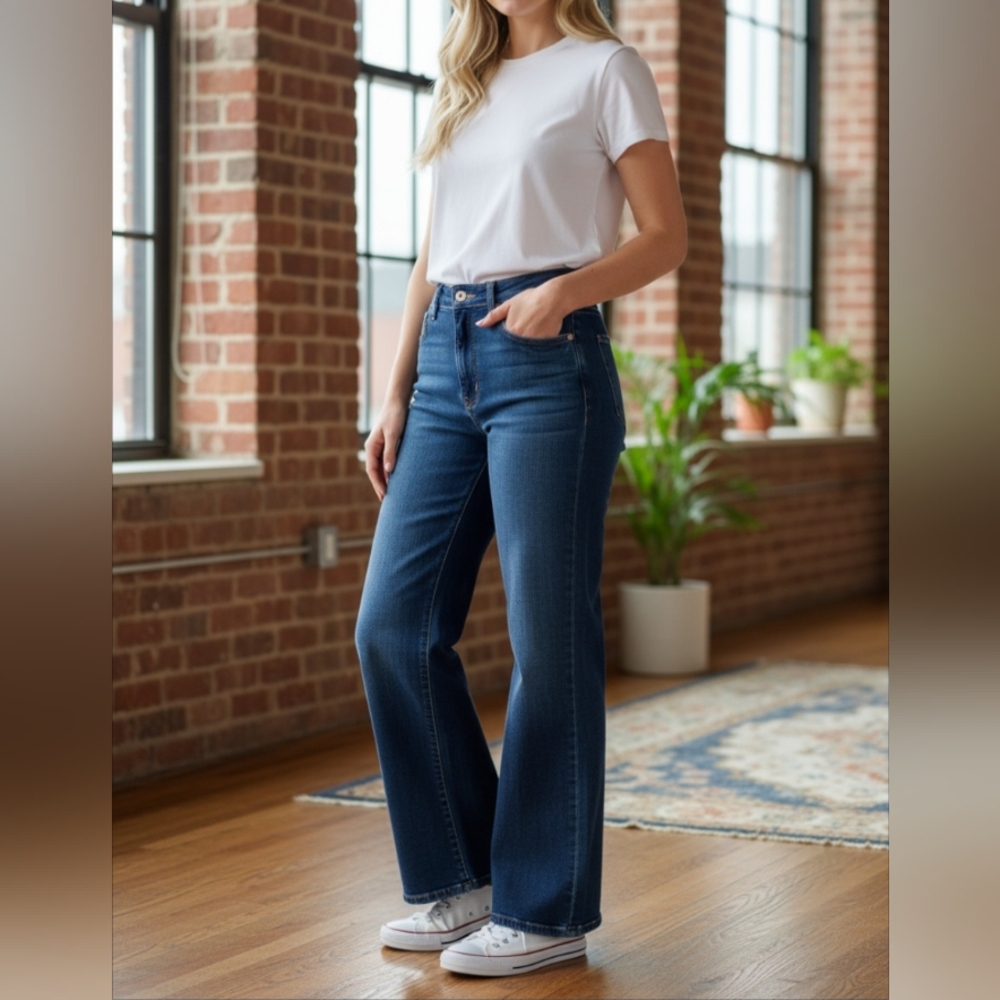 Judy Blue Women's Straight Leg Jeans - Blue